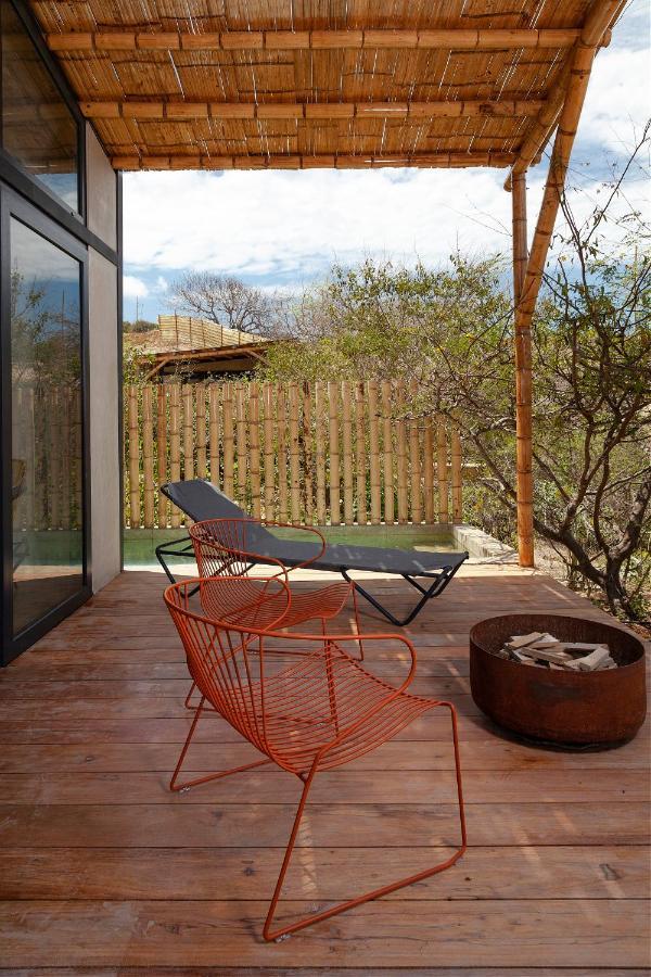 Eolia Sustainable Design Hotel Manta Exterior photo