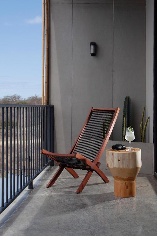 Eolia Sustainable Design Hotel Manta Exterior photo