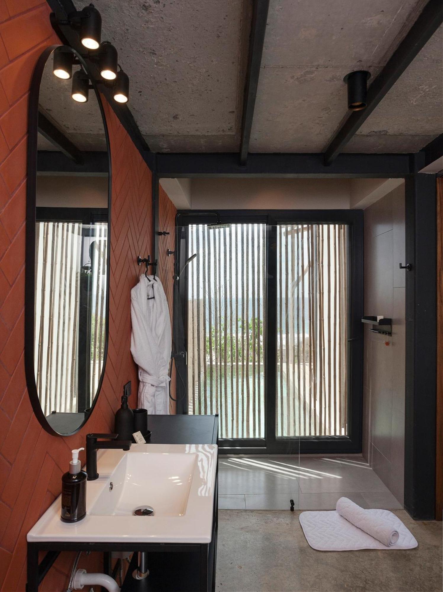 Eolia Sustainable Design Hotel Manta Exterior photo